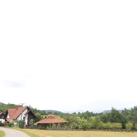 Villa Mira Mackat ภายนอก รูปภาพ